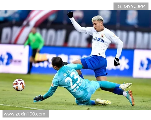 长春亚泰与悉尼足球队激战正酣比分揭晓引发球迷热议